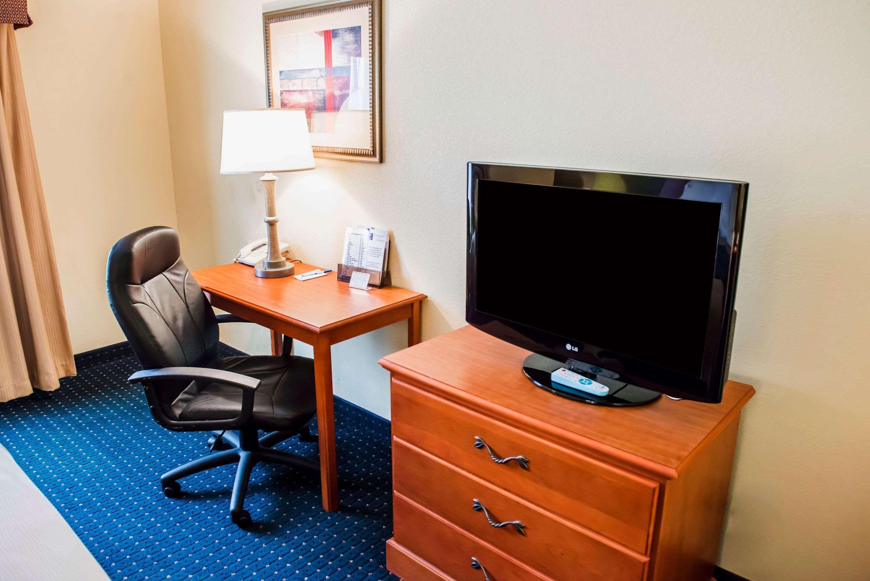 Comfort Inn & Suites Chipley I-10 Buitenkant foto